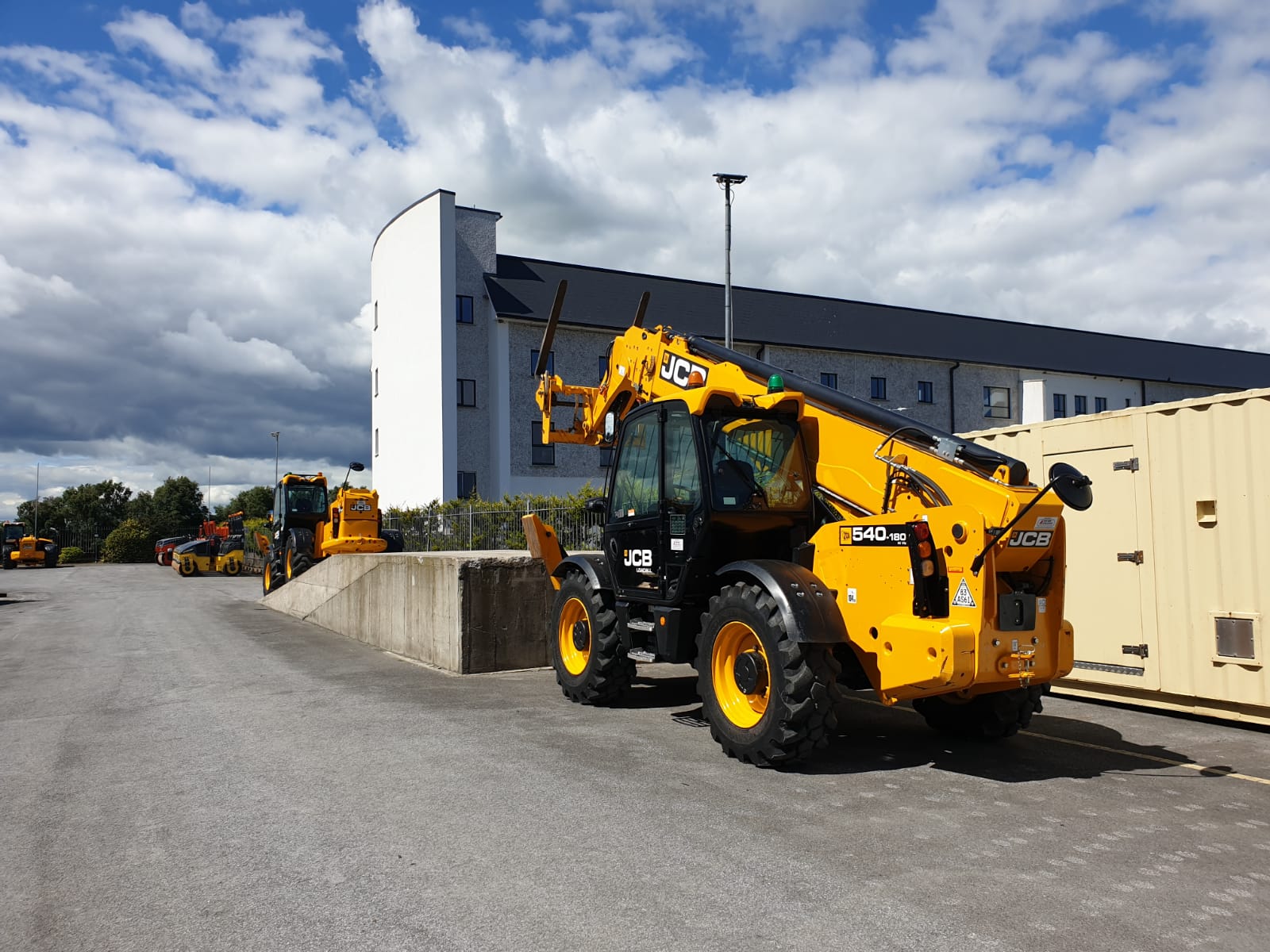 Low hour 18 meter SOLD - heading to Germany